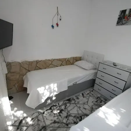 Appartement Denıze 40m Dsi Tmo Kamp Yanı , Aıle ıçın Uygun Alkolsüz, 2 Klima Gumuldur