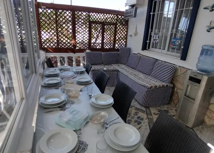 Denıze 40m Dsi Tmo Kamp Yanı , Aıle ıçın Uygun Alkolsüz, 2 Klima * Gümüldür